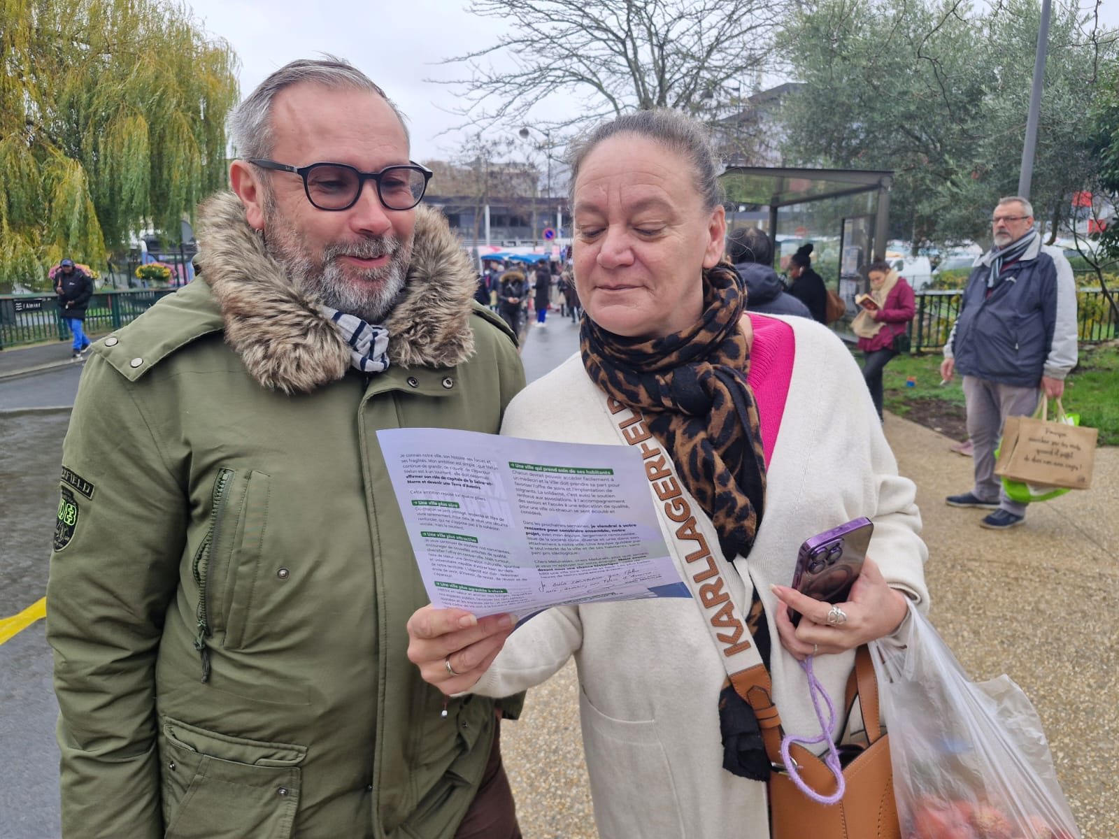 2025-11-29_Entrée en campagne - tractage_14