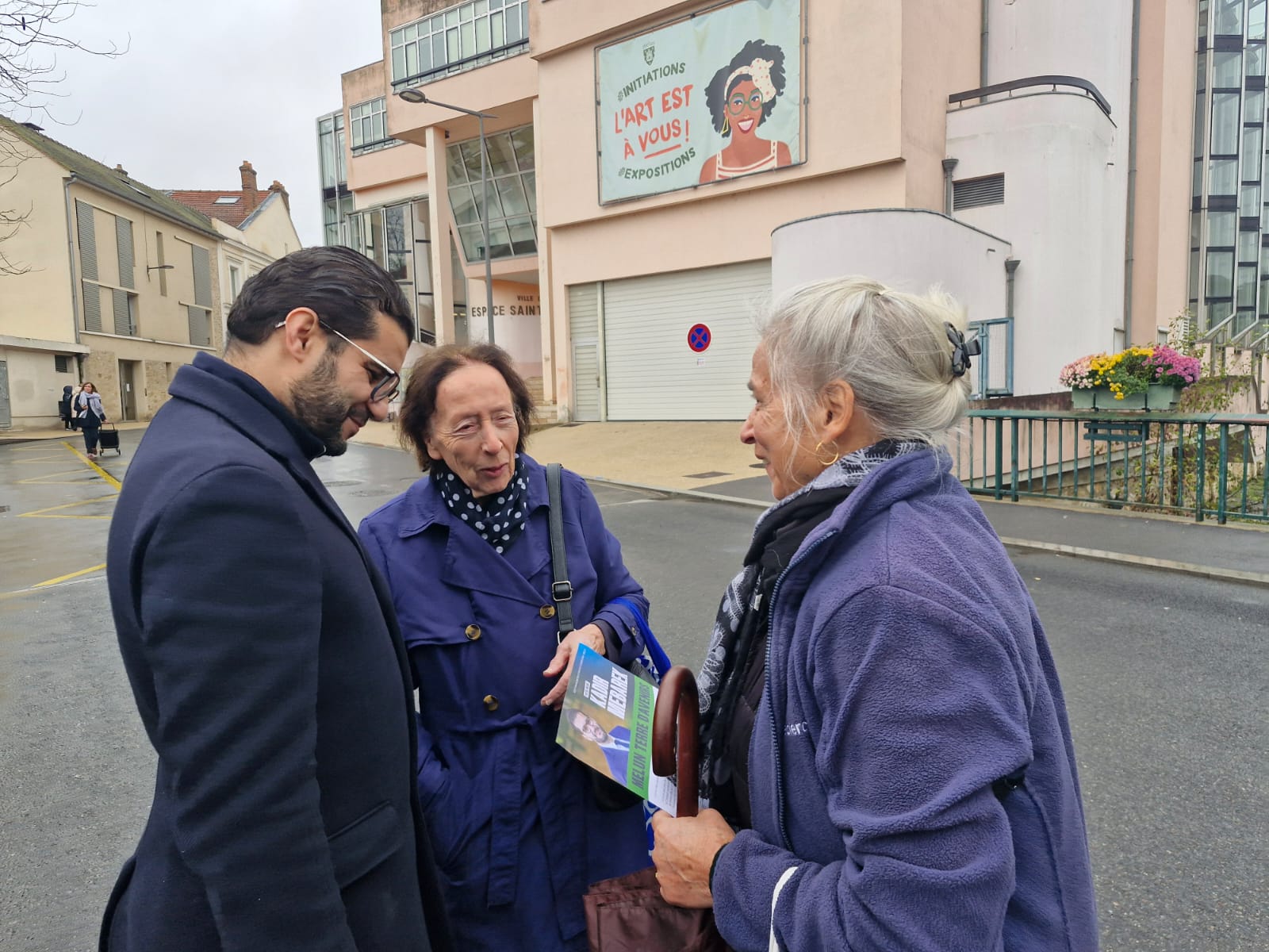 2025-11-29_Entrée en campagne - tractage_17