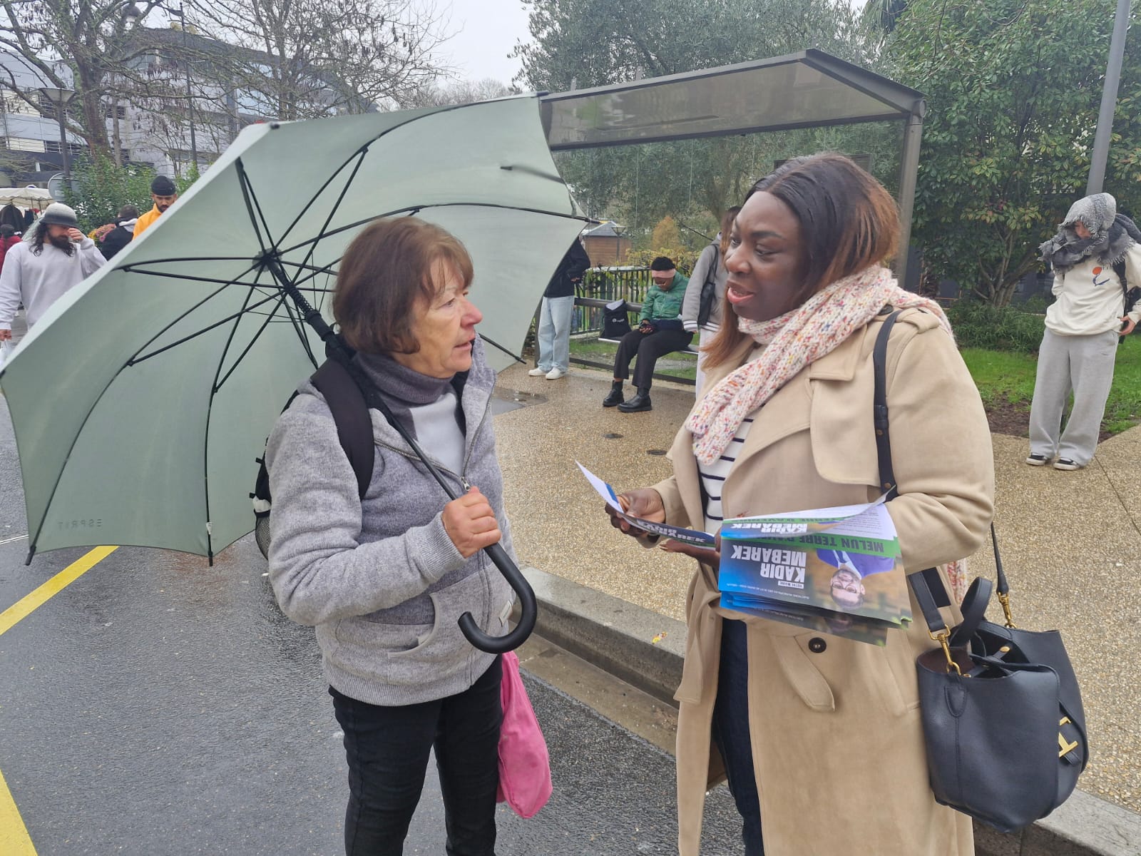 2025-11-29_Entrée en campagne - tractage_7