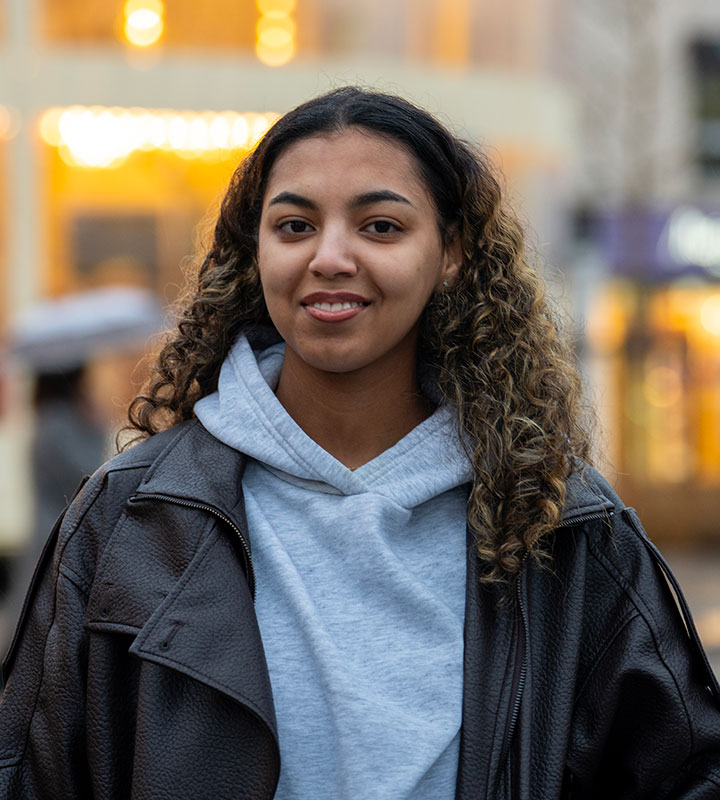 Sonia RASOLOMAMPIONONA Sonia RASOLOMAMPIONONA